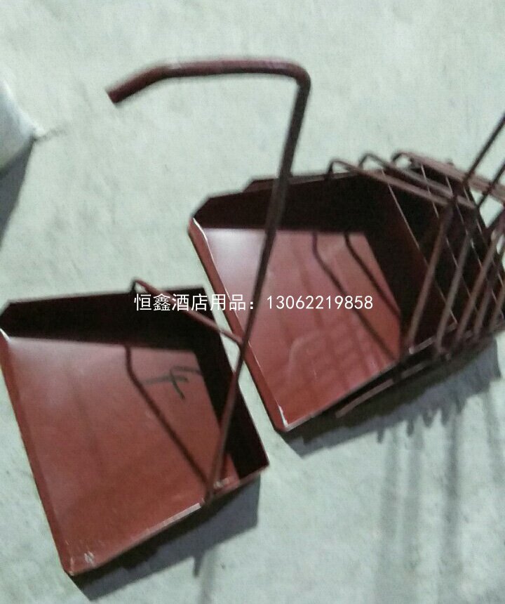 铁垃圾斗
