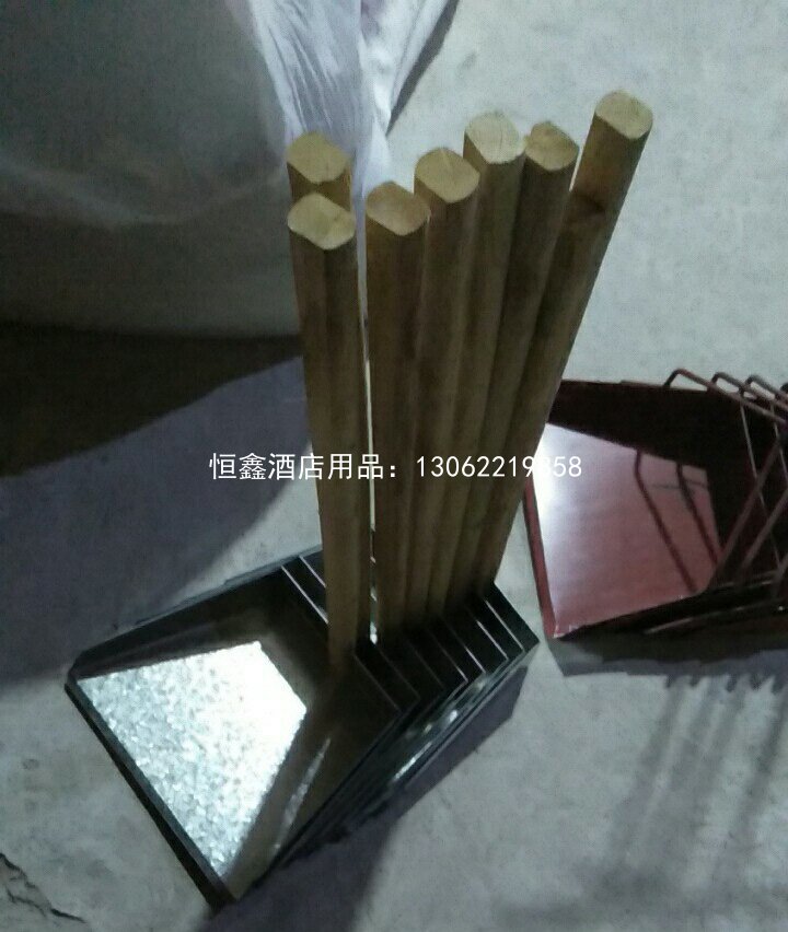 铁垃圾斗